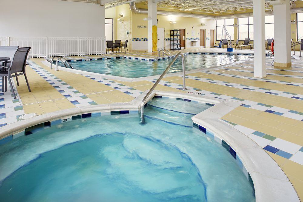 Fairfield Inn & Suites By Marriott Cleveland Beachwood Zewnętrze zdjęcie