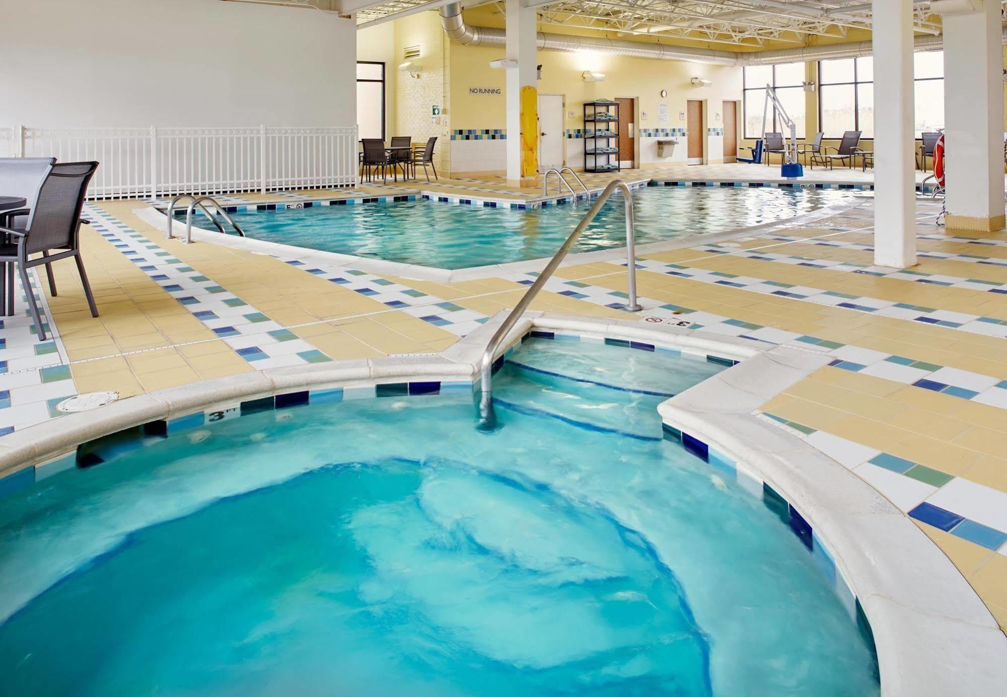 Fairfield Inn & Suites By Marriott Cleveland Beachwood Zewnętrze zdjęcie